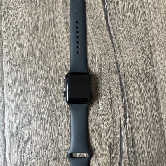 Apple Watch Series 3 - Picture 3 of 3